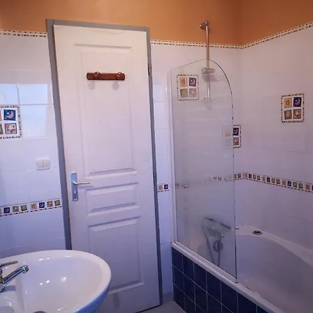 Villa Pleherel Location Saisonniere 4-5 Personnes *